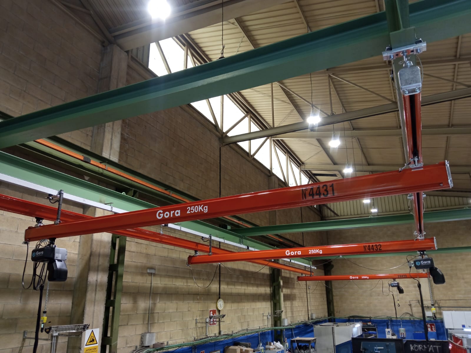 Instalación de grúas industriales en Amurrio 3